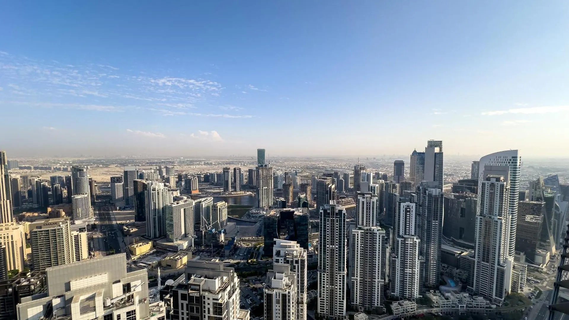 Cloud Nine Dubai Panorama & Rooftop Infinity Pool, 3Br Apartment In Paramount Hotel Midtown