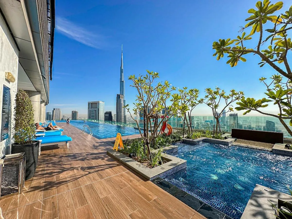 Cloud Nine Dubai Panorama & Rooftop Infinity Pool, 3Br Apartment In Paramount Hotel Midtown United Arab Emirates
