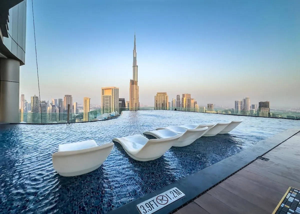 Cloud Nine Dubai Panorama & Rooftop Infinity Pool, 3Br Apartment In Paramount Hotel Midtown United Arab Emirates