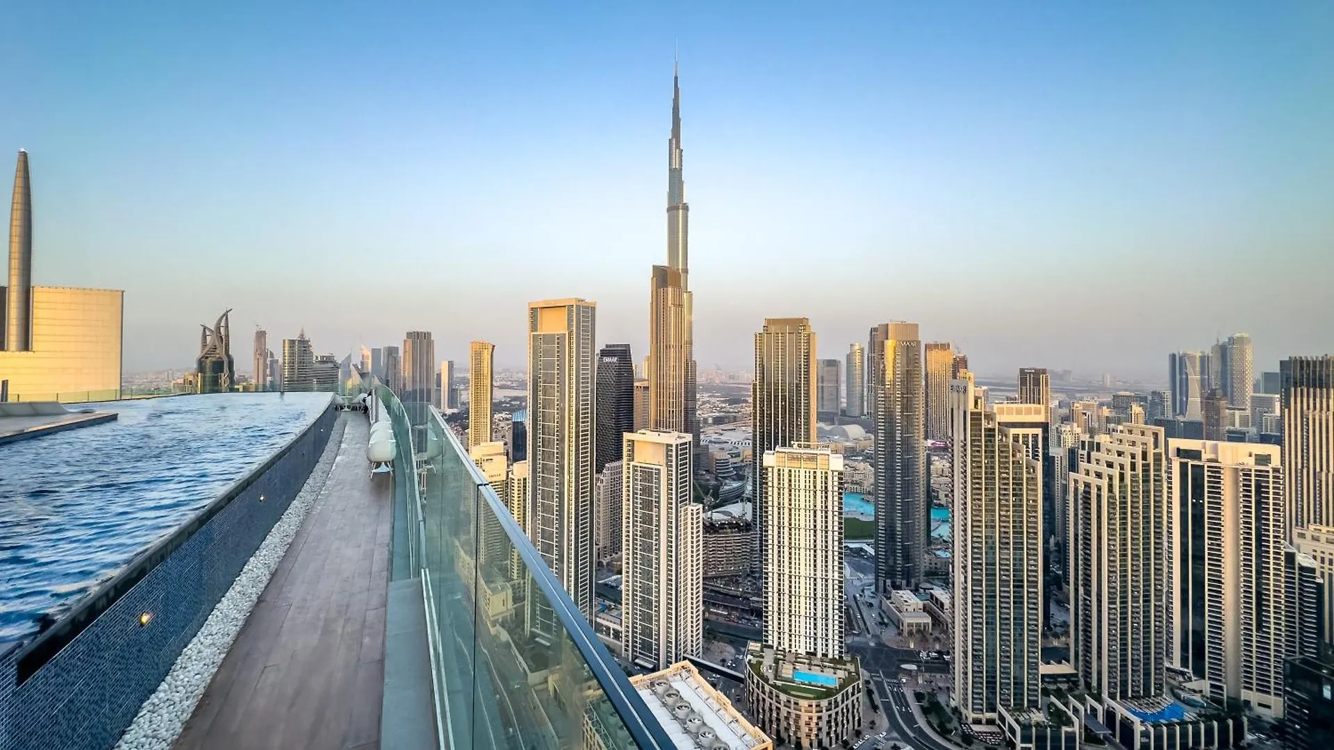 Cloud Nine Dubai Panorama & Rooftop Infinity Pool, 3Br Apartment In Paramount Hotel Midtown
